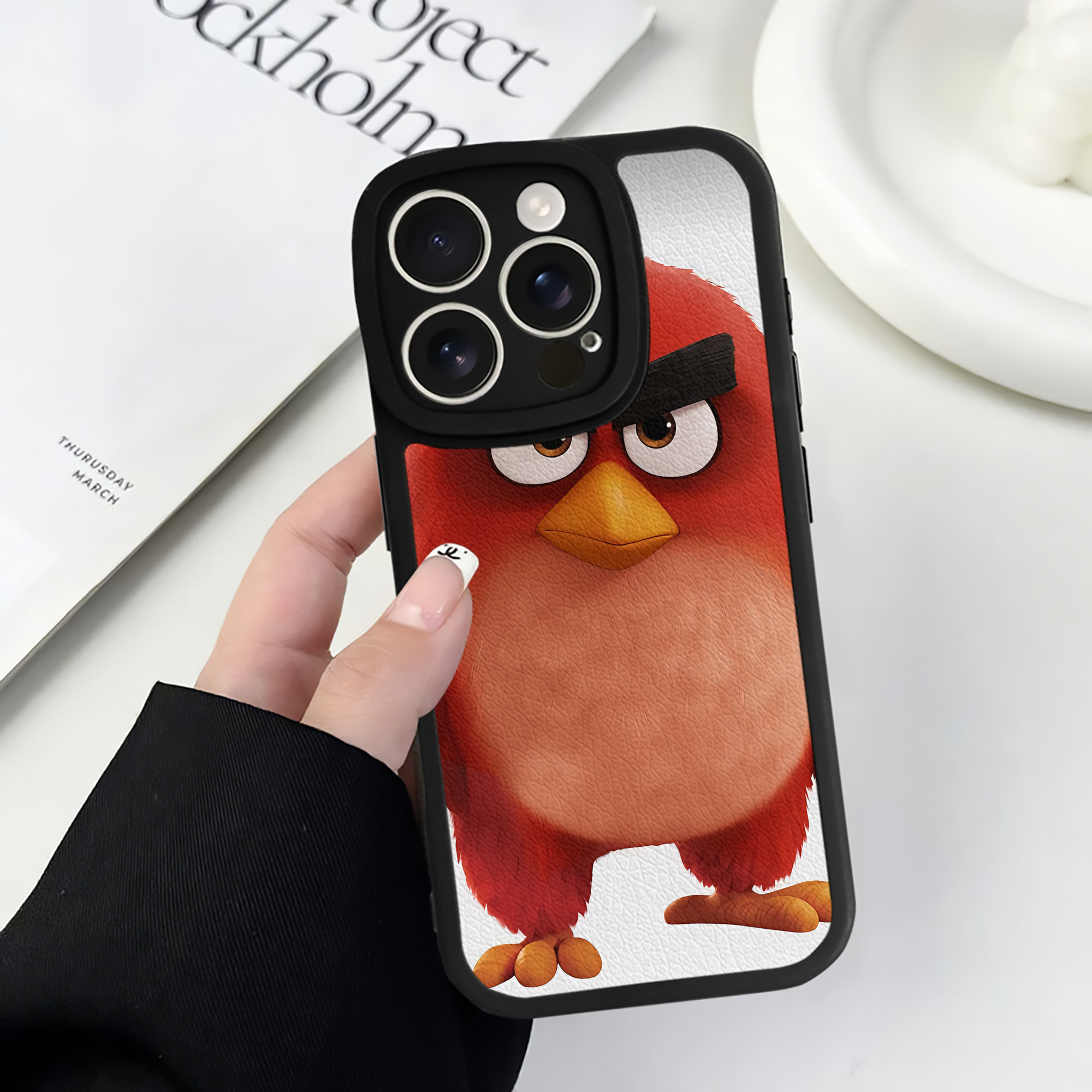 （画像用） Angry Birds アングリーバード 【iPhone 16シリーズ対応】シリコンスマホケース（レザー調） 材質：シリコン